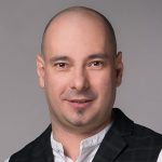 UKHC 2026 Speakers: Artur Makiela – The most spectacular instant inductions as a WOW effect in therapy, on stage and streets.